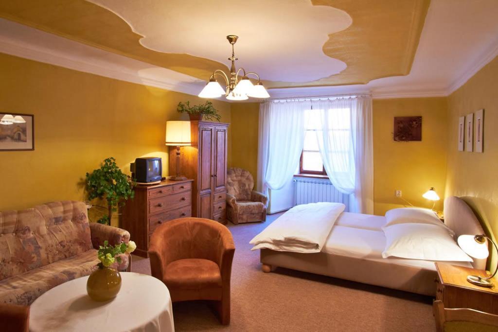 Penzion Danuse Telč Kamer foto