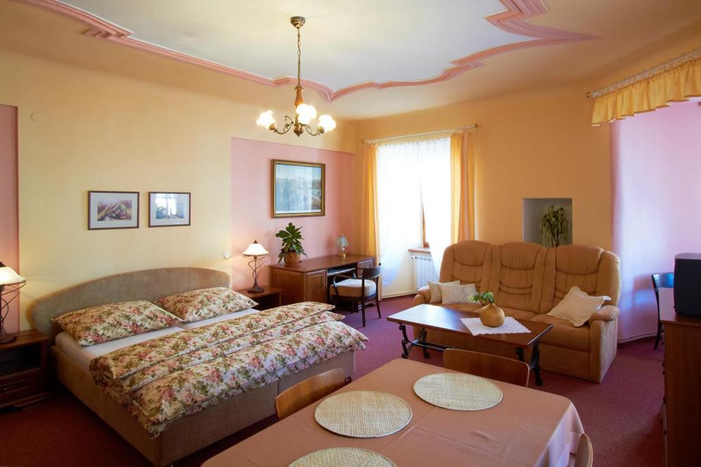 Penzion Danuse Telč Kamer foto
